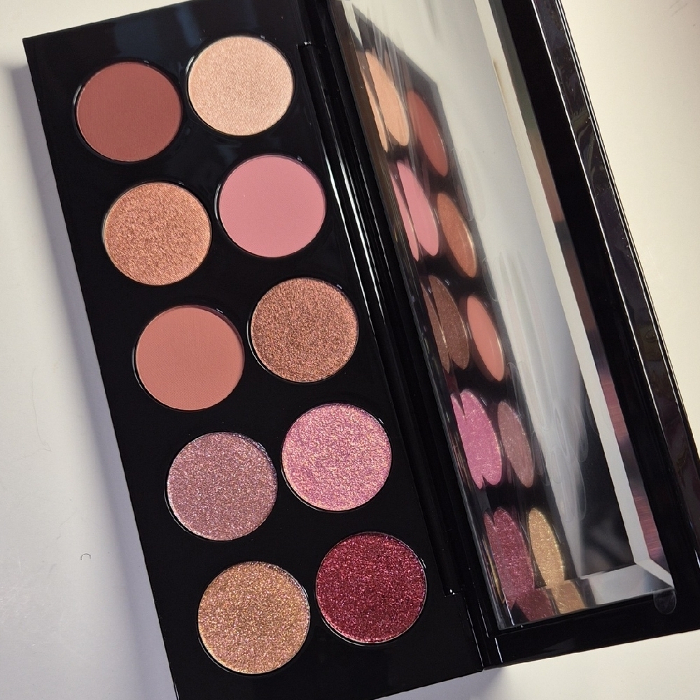 PMG Mothership XI Eyeshadow Pallet - Picture 5 of 11